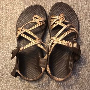 EUC Chacos women’s size 6